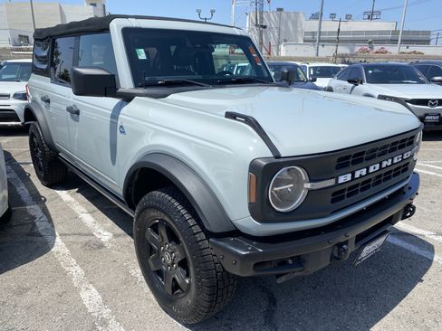 Used 2021 Ford Bronco Black Diamond AWD/4WD image 7