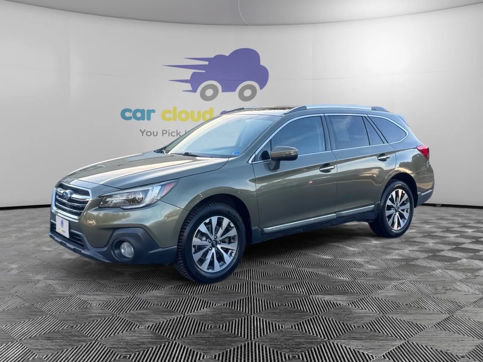 Used 2019 Subaru Outback 2.5i Touring AWD/4WD image 1
