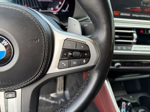 Used 2022 BMW X6 M50i w/ Executive Package image 19