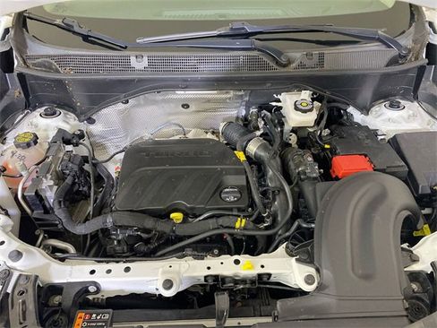 Used 2022 Buick Encore GX Preferred w/ Cold Weather Comfort Package image 16