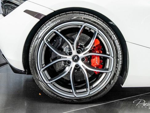 Used 2022 McLaren 720S Spider image 41