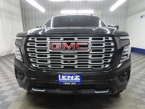 Used 2025 GMC Yukon XL Denali w/ Sun & Power Step Package AWD/4WD image 48