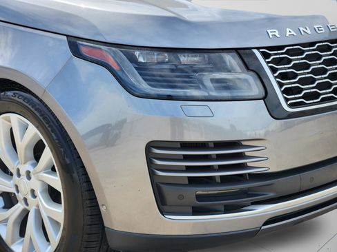 Used 2020 Land Rover Range Rover HSE image 7