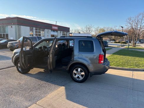Used 2011 Honda Pilot EX image 8