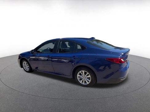 Used 2025 Toyota Camry LE FWD image 10