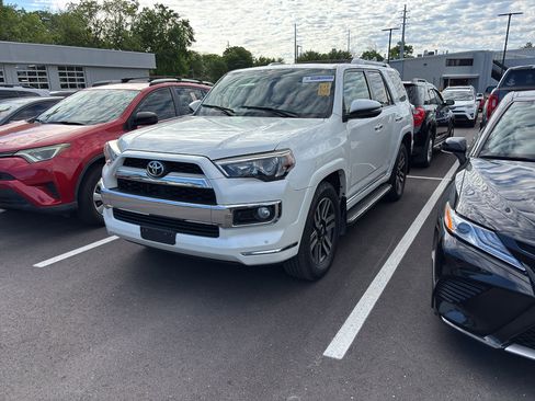 Used 2014 Toyota 4Runner Limited image 2