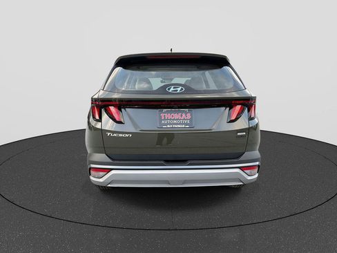 New 2026 Hyundai Tucson SE image 7