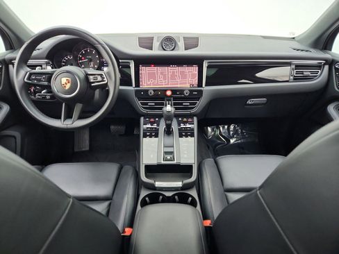Used 2024 Porsche Macan Turbo AWD/4WD image 21