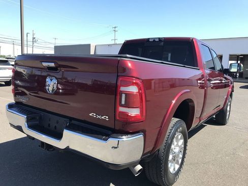 Used 2022 RAM 2500 Laramie AWD/4WD image 5
