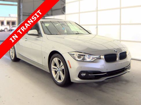 Used 2017 BMW 330e RWD image 5