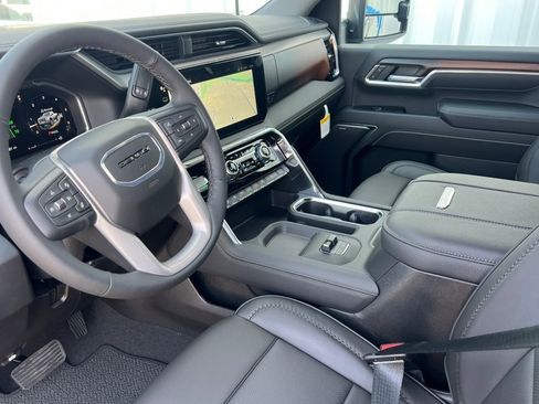 New 2026 GMC Sierra 2500 Denali w/ Technology Package image 7