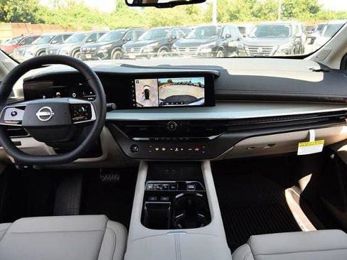 New 2025 Nissan Murano SL image 8