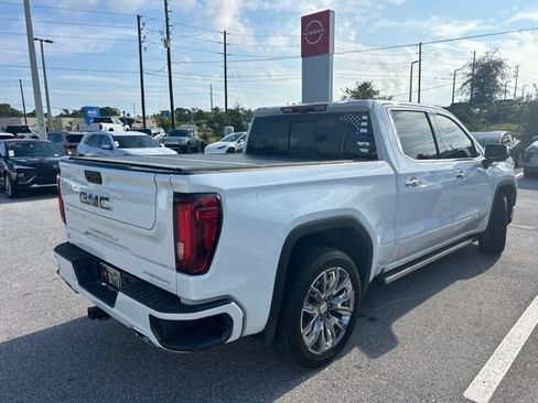 Certified 2026 GMC Sierra 1500 Denali w/ Denali Reserve Package AWD/4WD image 4