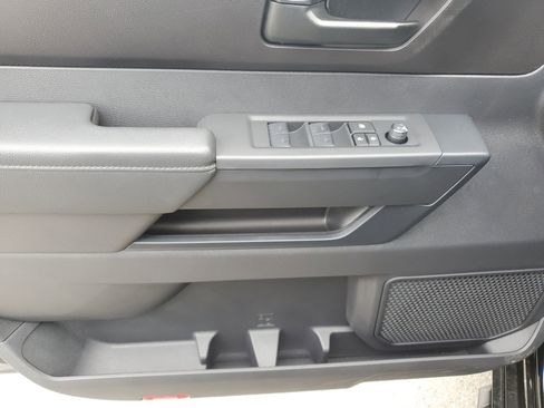 Used 2026 Toyota Tundra SR AWD/4WD image 18