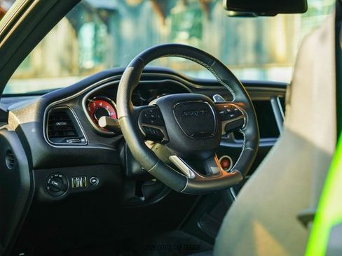 Used 2017 Dodge Challenger SRT Hellcat image 19