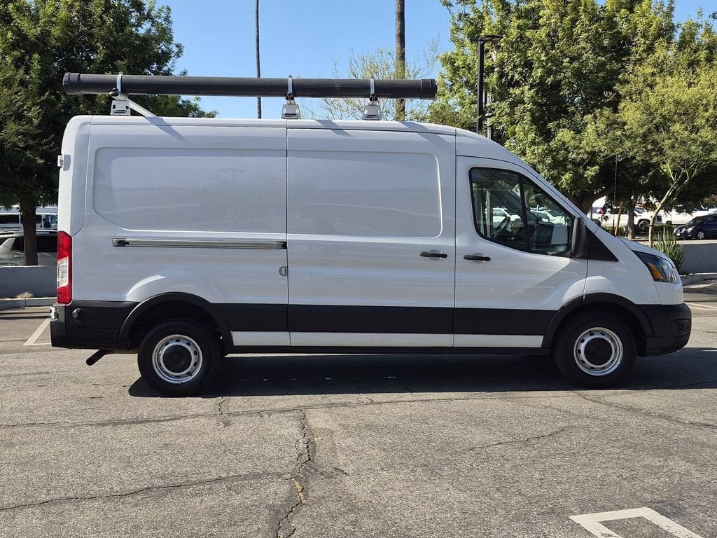 Used 2024 Ford Transit 250 148 Medium Roof RWD image 5