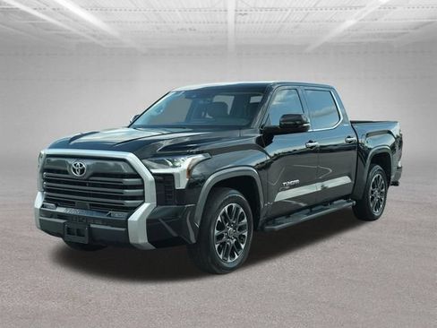 Used 2024 Toyota Tundra Limited w/ Power Package RWD image 3