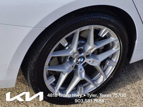 Used 2025 BMW 330i Sedan RWD image 7