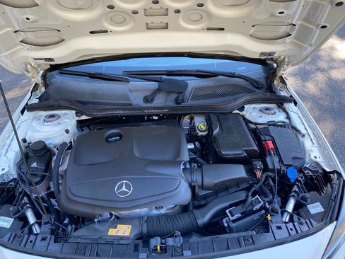 Used 2017 Mercedes-Benz GLA 250 4MATIC image 49
