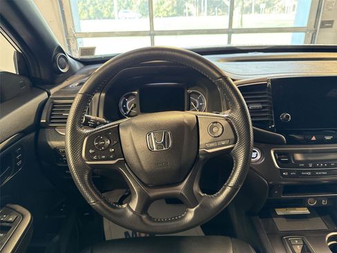 Used 2022 Honda Passport EX-L image 11