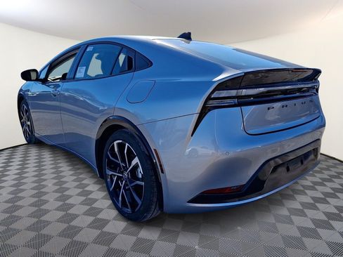 New 2026 Toyota Prius Plug-In Hybrid FWD image 4