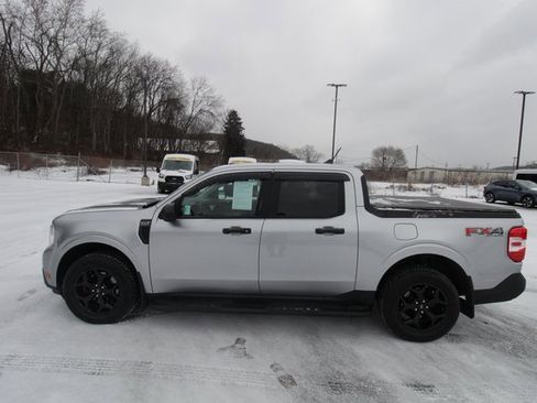 Used 2022 Ford Maverick XLT w/ Equipment Group 300A Standard image 3