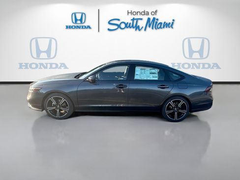 Certified 2026 Honda Accord SE image 4