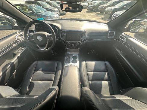 Used 2020 Jeep Grand Cherokee Limited w/ Luxury Group II image 14