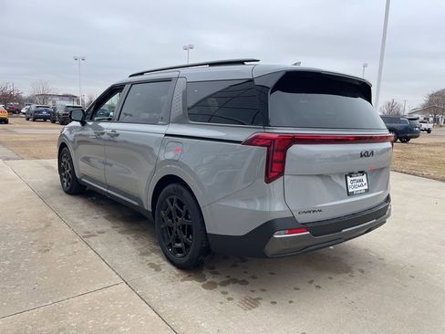New 2026 Kia Carnival SX image 7