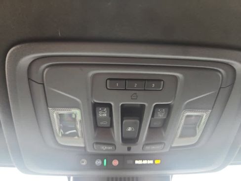 Used 2024 GMC Sierra 1500 Denali Ultimate image 33