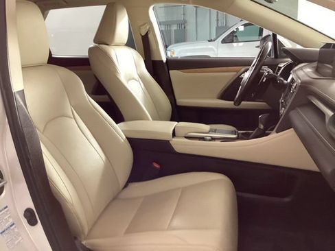 Used 2020 Lexus RX 350L Premium w/ Premium Package AWD/4WD image 18