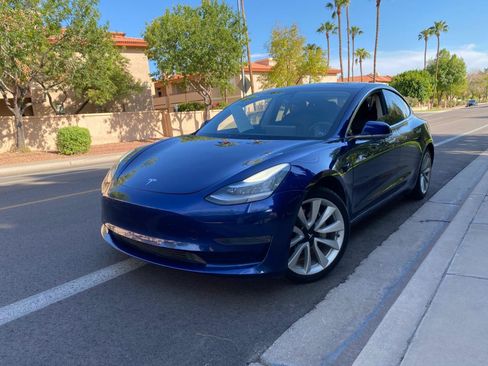 Used 2020 Tesla Model 3 Standard Range Plus RWD image 6