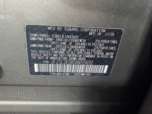 Used 2025 Subaru Forester Premium AWD/4WD image 32