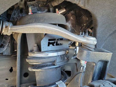 Used 2022 Chevrolet Silverado 1500 LT RWD image 29