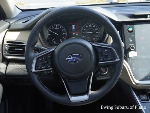 Certified 2025 Subaru Outback Limited image 3