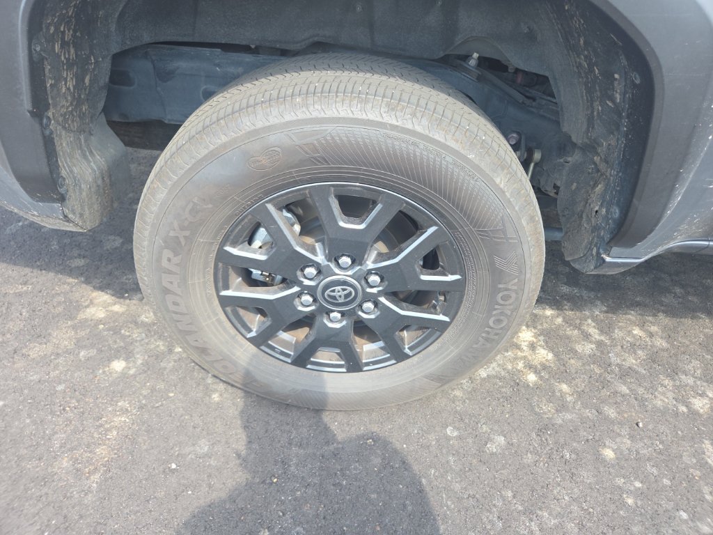 Used 2025 Toyota 4Runner SR5 RWD image 20