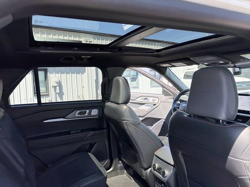 Used 2025 Ford Explorer ST AWD/4WD image 20