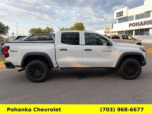 Used 2023 Chevrolet Colorado Trail Boss w/ Advanced Trailering Package AWD/4WD image 8