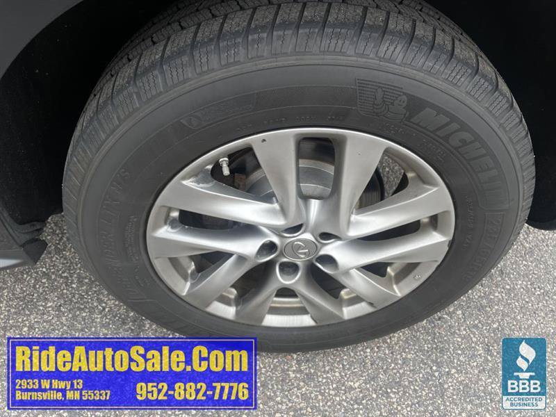 Used 2013 INFINITI JX35 AWD w/ Premium Pkg image 28