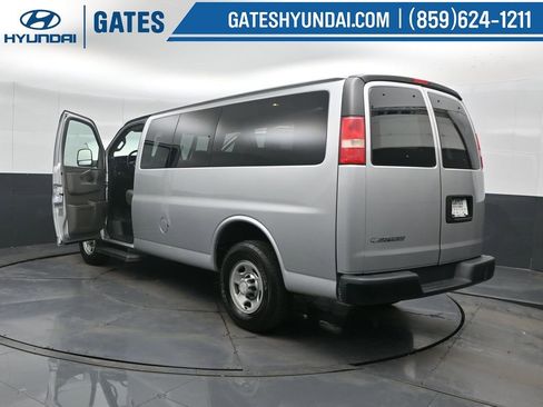 Used 2017 Chevrolet Express 2500 LS image 49