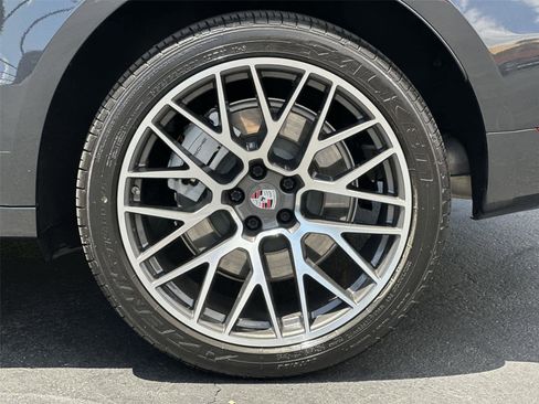 Used 2020 Porsche Macan Turbo AWD/4WD image 9