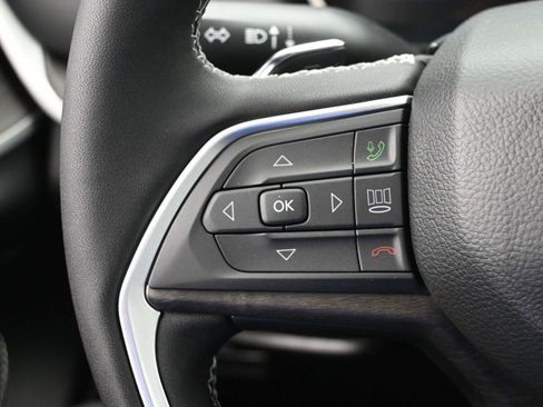 New 2025 Jeep Grand Cherokee L Limited w/ Black Appearance Package image 11