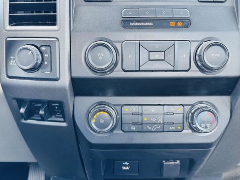 Used 2019 Ford F250 XL w/ XL Value Package image 15