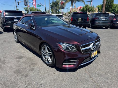 Used 2019 Mercedes-Benz E 450 Cabriolet image 2
