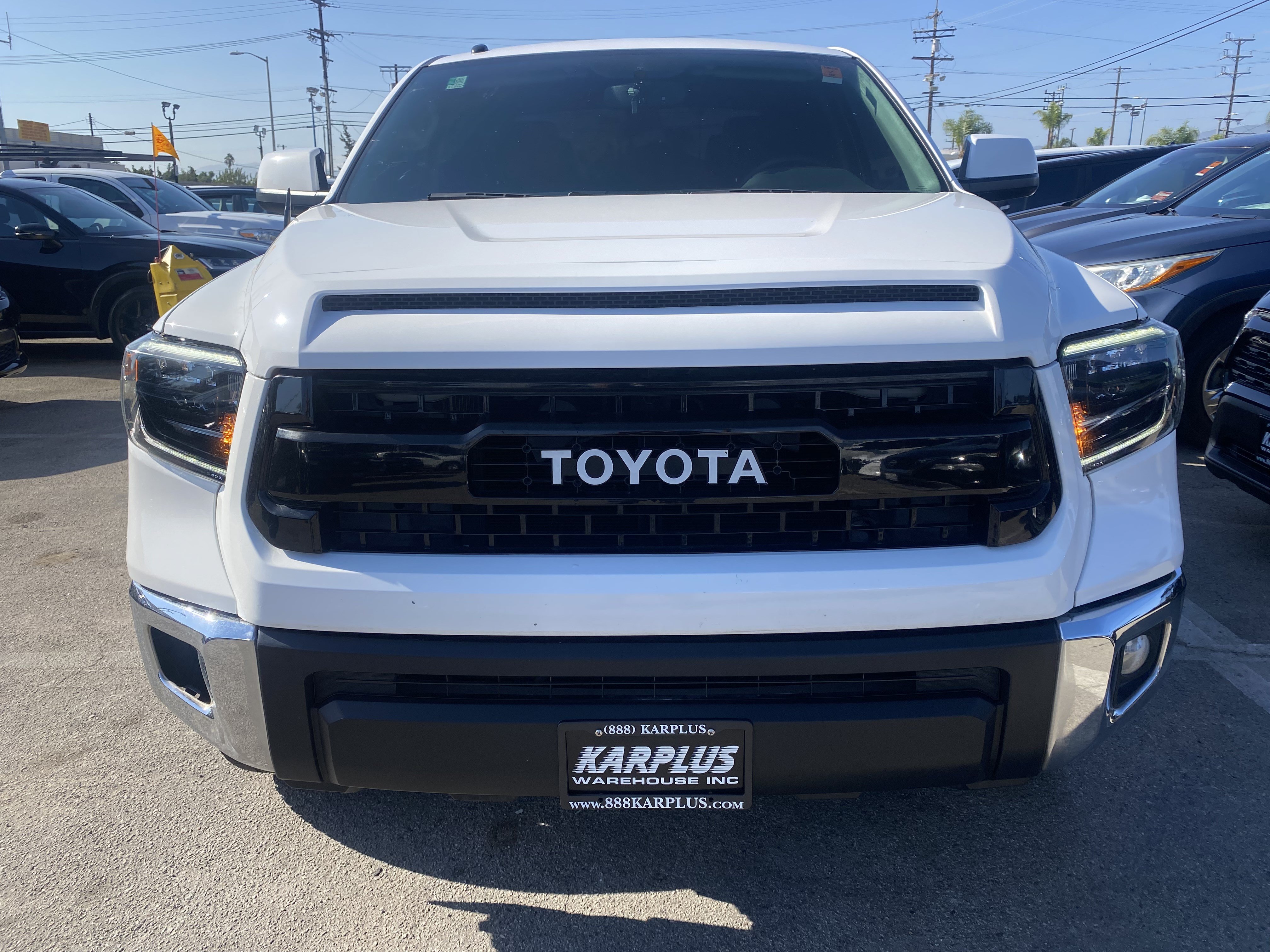 Used 2017 Toyota Tundra SR5 w/ SR5 Upgrade Package RWD image 3
