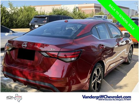 Used 2024 Nissan Sentra SV w/ Trunk Package FWD image 4