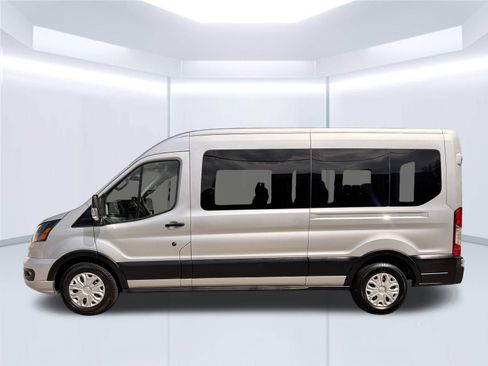 Used 2023 Ford Transit 350 XLT RWD image 10