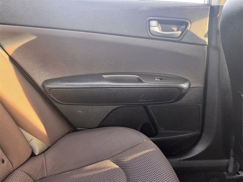 Used 2019 Kia Optima LX image 26