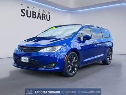 Used 2020 Chrysler Pacifica Touring w/ S Appearance Package