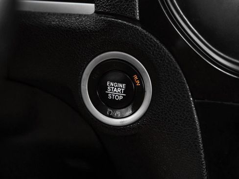 Used 2022 Chrysler 300 S image 19